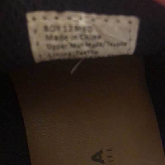 BOYS SONOMA DRESS SHOES - Picture 5 of 5